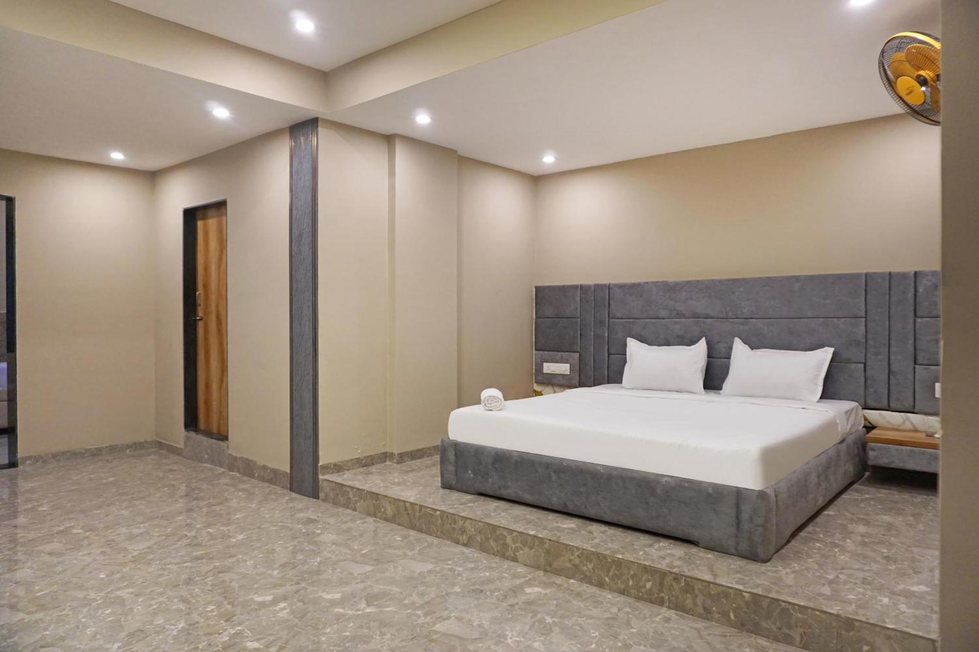 Hotel Nest Inn Bombay Esterno foto
